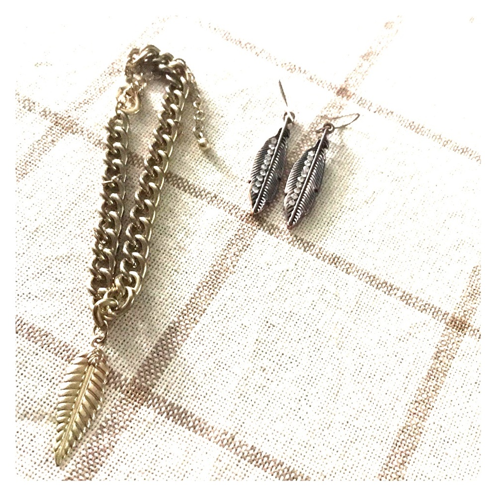 Feather jewelry set